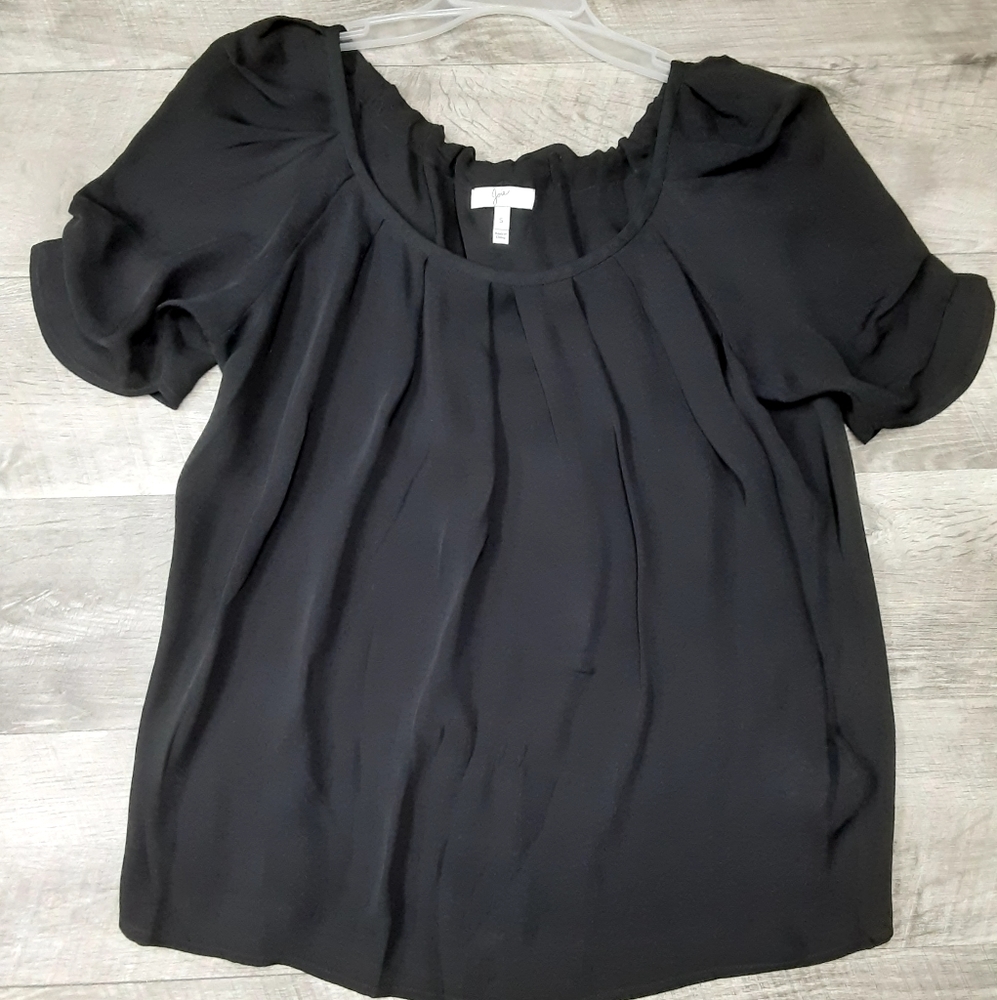 Joie 100% size S Silk Flowy pleated black blouse - Picture 1 of 8